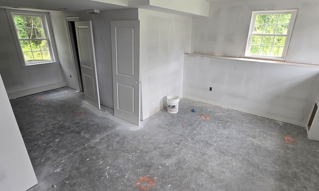 6 Adams Road Townsend, MA 01469 - Photo 10 of 20