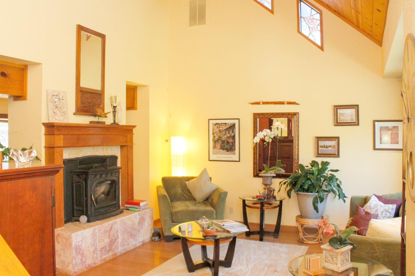 564 Paradise Road Salinas, CA 93907 - Photo 11 of 81 Gallery Image 11