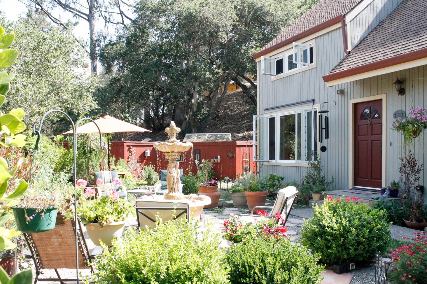 564 Paradise Road Salinas, CA 93907 - Photo 2 of 81 Gallery Image 2