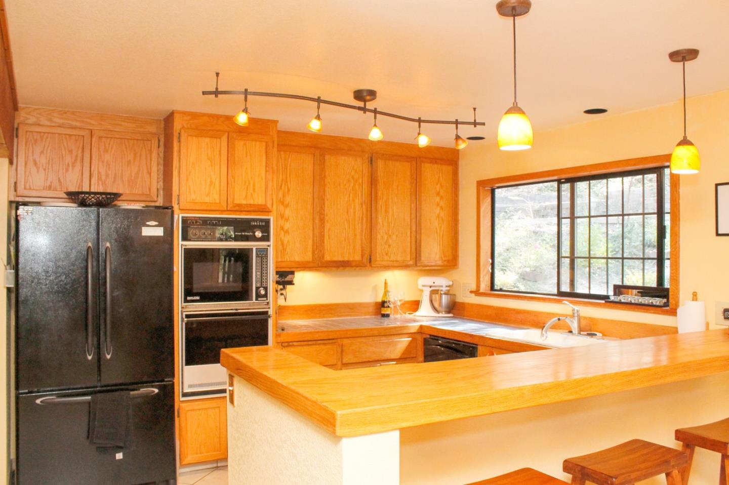 564 Paradise Road Salinas, CA 93907 - Photo 6 of 81 Gallery Image 6
