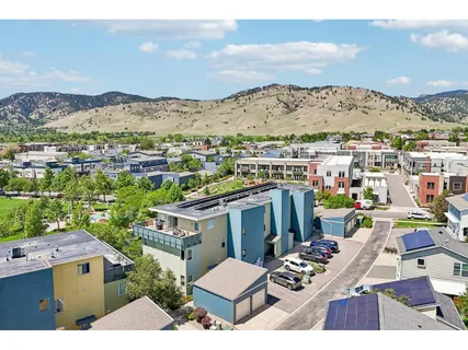 $699,900 | 4730 Holiday Drive, Unit 201, Boulder, CO 80304
