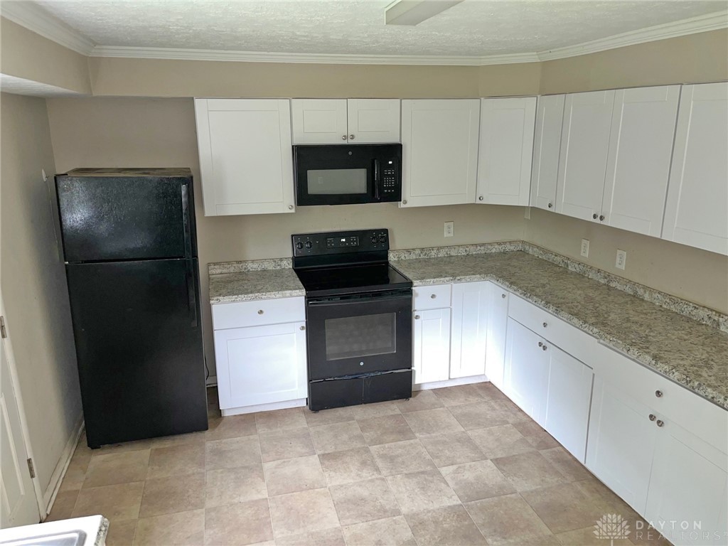 4234 Sheller Avenue Riverside, OH 45432 - Photo 11 of 20