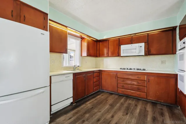 $469,000 | 1215 Anchors Way Drive, Unit 135, Ventura, CA 93001