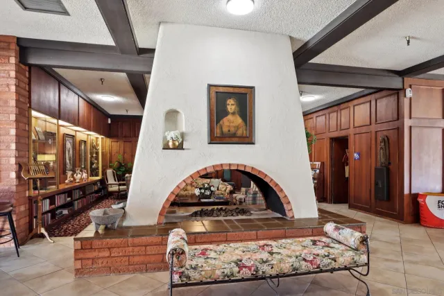 $469,000 | 1215 Anchors Way Drive, Unit 135, Ventura, CA 93001