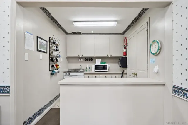 $469,000 | 1215 Anchors Way Drive, Unit 135, Ventura, CA 93001