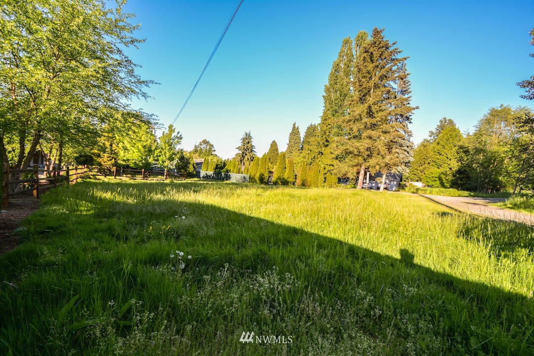 11020 East Riverside Drive Bothell, WA 98011 - Photo 1 of 11
