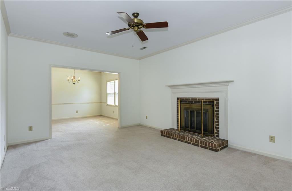3718 Sawgrass Road Greensboro, NC 27410 - Photo 5 of 33