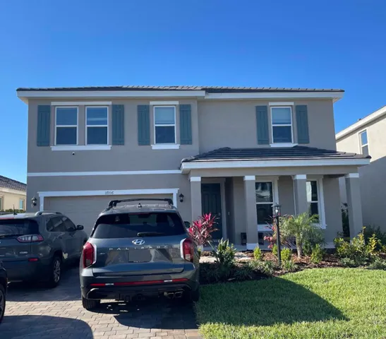 a front view of house with yard