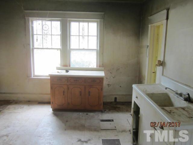 147 Bobbitt Road Henderson, NC 27537 - Photo 8 of 14