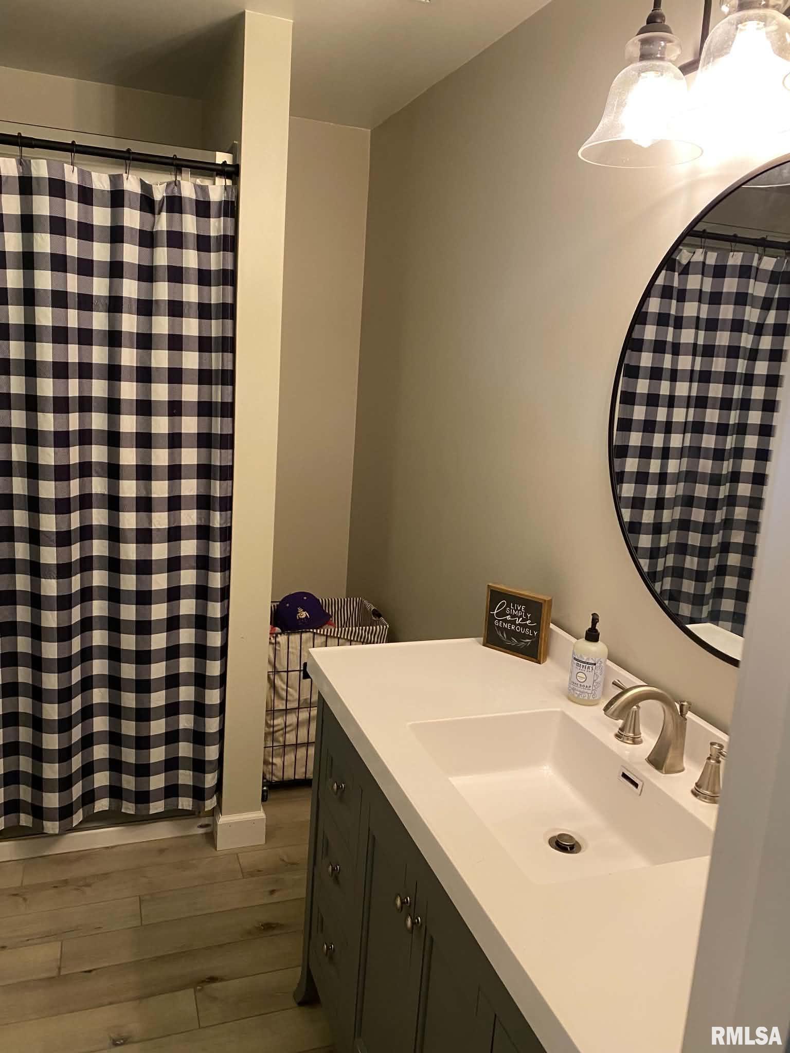 338 Harvester Road Canton, IL 61520 - Photo 12 of 49