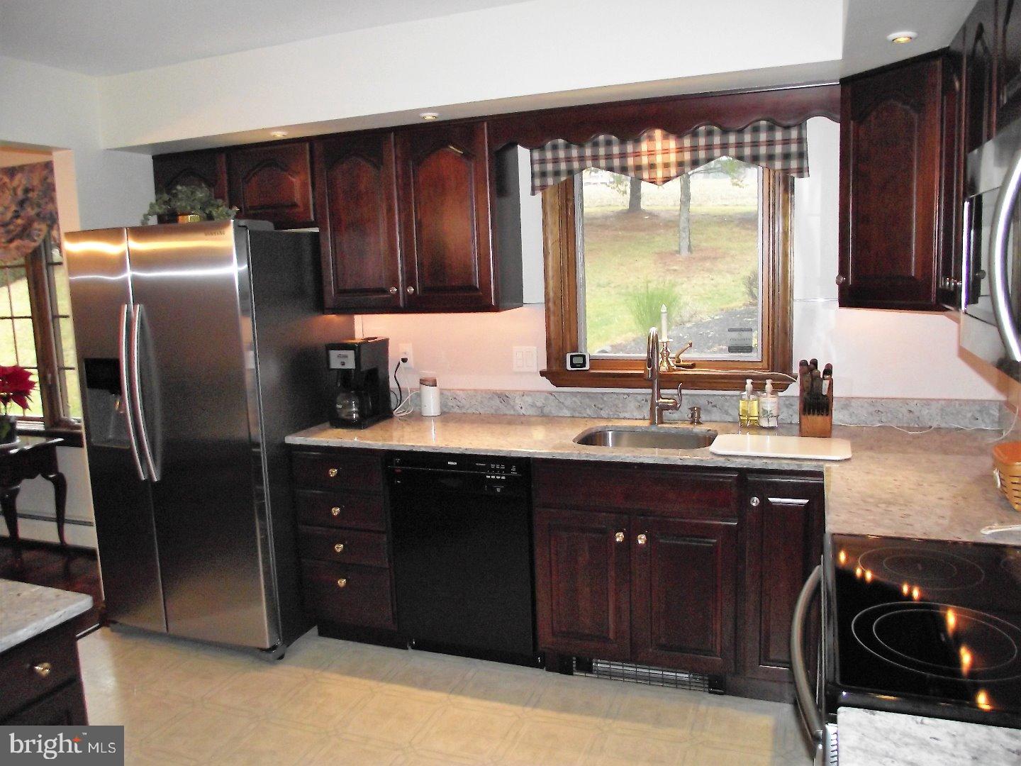 8 Mohn Road Kutztown, PA 19530 - Photo 6 of 25 Gallery Image 6