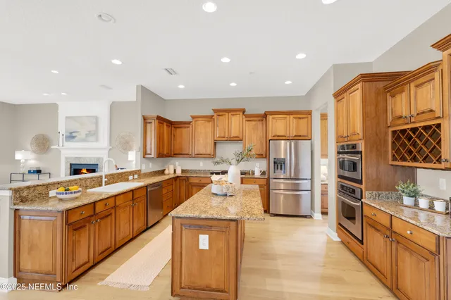 $725,000 | 9937 Watermark Lane West, Jacksonville, FL 32256