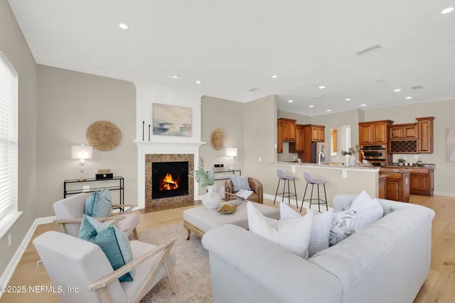 $725,000 | 9937 Watermark Lane West, Jacksonville, FL 32256