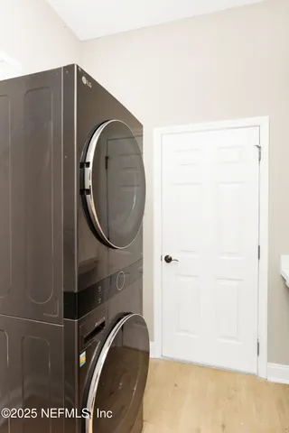 a view of outdoor space yard and front view of a house