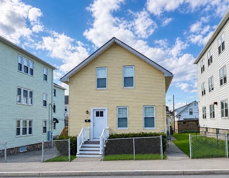 16 Caprera Road, Unit 16 Worcester, MA 01604 - Photo 2 of 26
