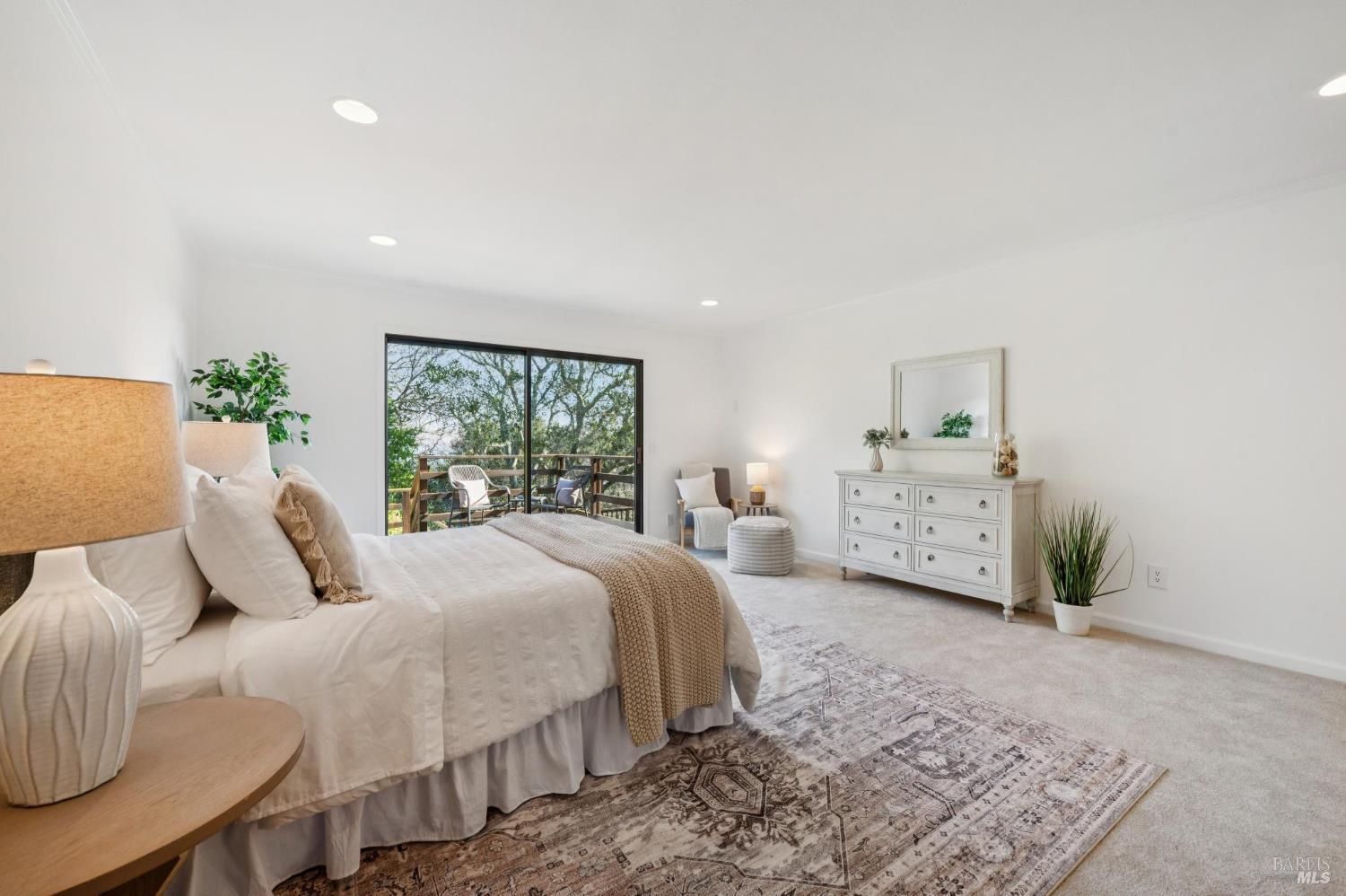 120 Cabro Court Novato, CA 94947 - Photo 22 of 43