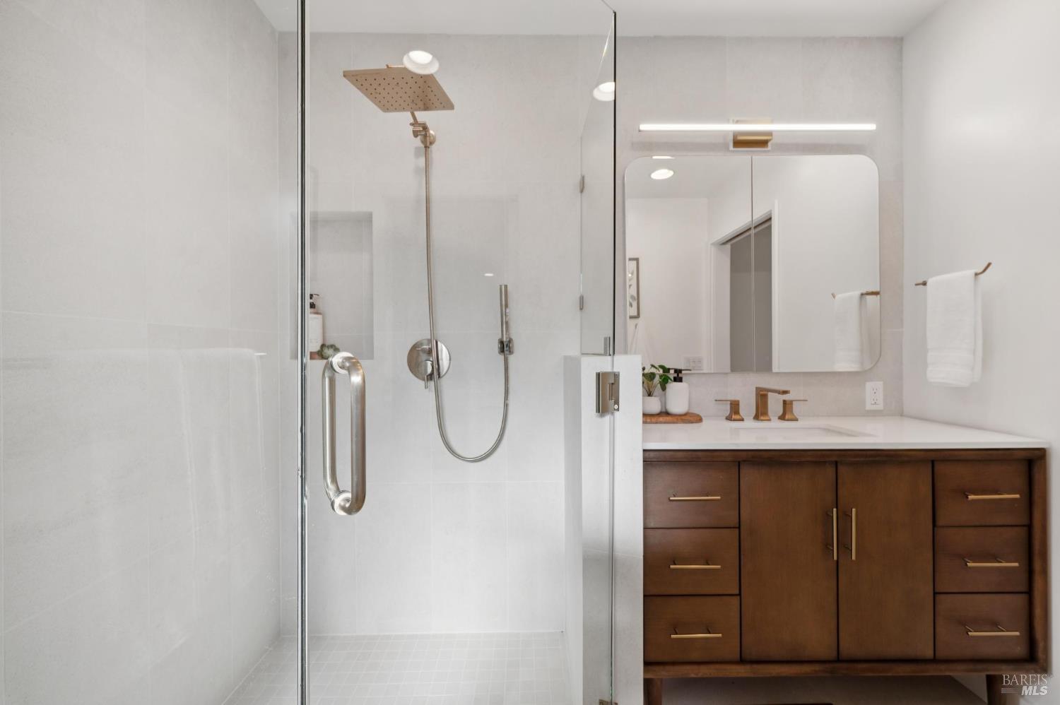 120 Cabro Court Novato, CA 94947 - Photo 24 of 43