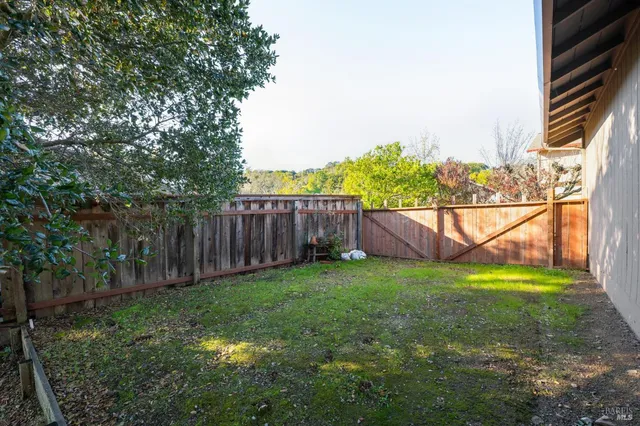 $1,595,000 | 120 Cabro Court, Novato, CA 94947