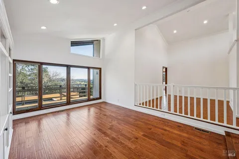 $1,595,000 | 120 Cabro Court, Novato, CA 94947