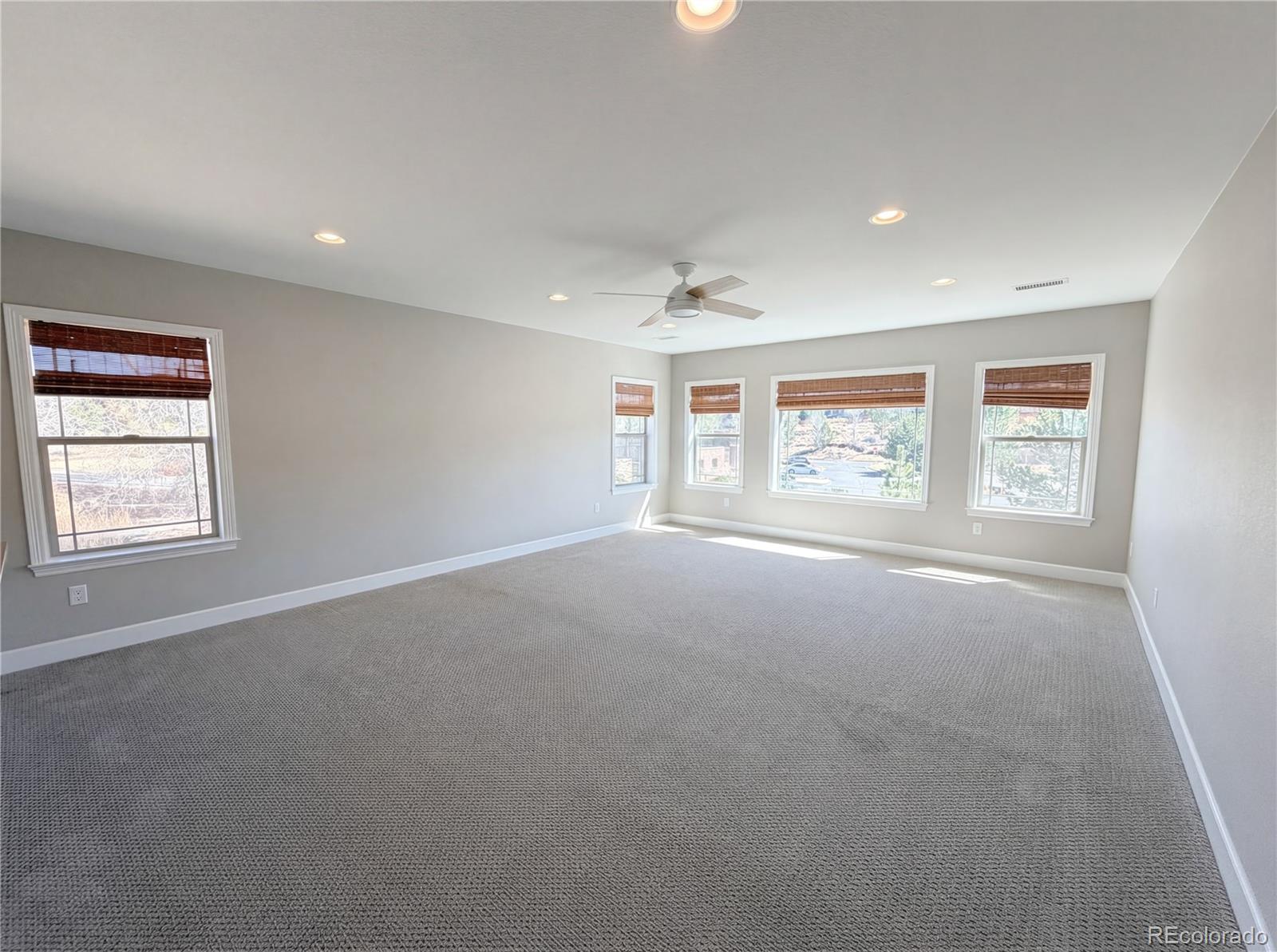 60 Sandalwood Way Highlands Ranch, CO 80126 - Photo 24 of 40