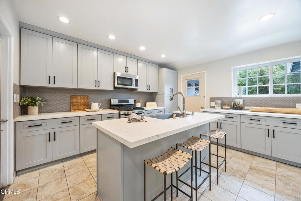 350 Glen Summer Road Pasadena, CA 91105 - Photo 18 of 54 HIGH RES-34