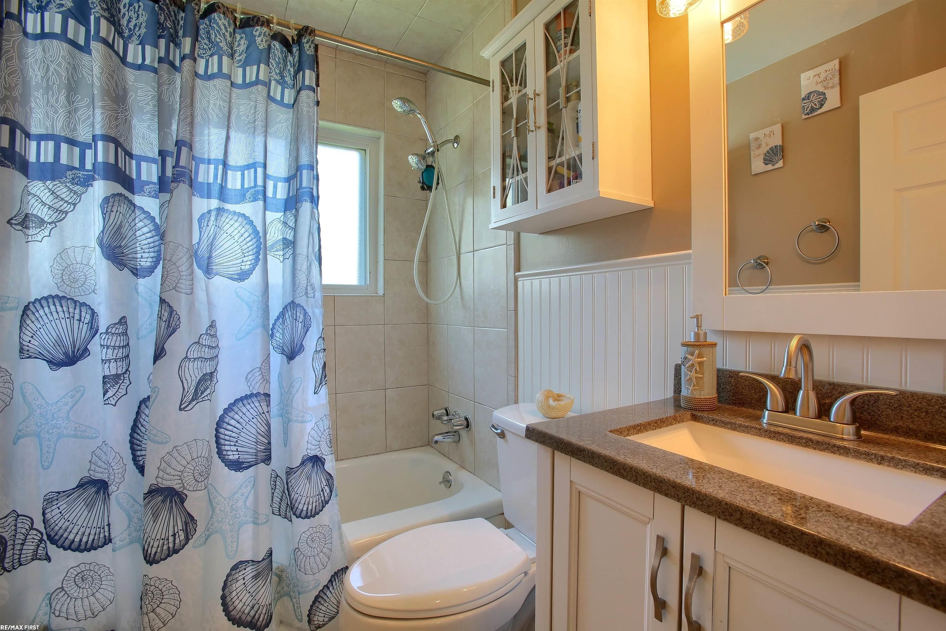 13625 Racine Court Warren, MI 48088 - Photo 22 of 25 50110476-22.JPG