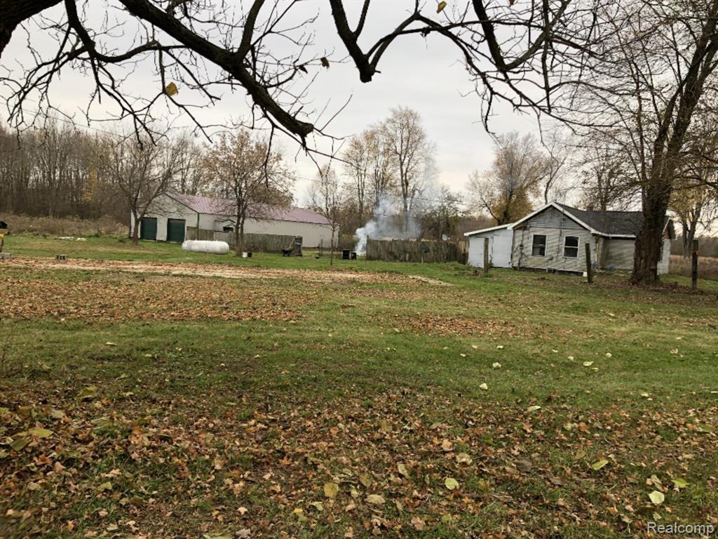 62769 Walnut Street Bangor, MI 49013 - Photo 2 of 29