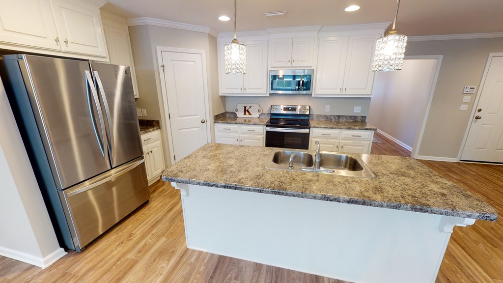 105 Pepperridge Road Dothan, AL 36301 - Photo 7 of 29