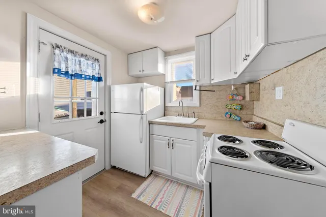 $1,249,000 | 20 East 87th Street, Long Beach Township, NJ 08008