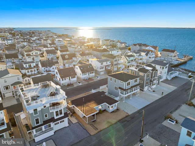 $1,249,000 | 20 East 87th Street, Long Beach Township, NJ 08008