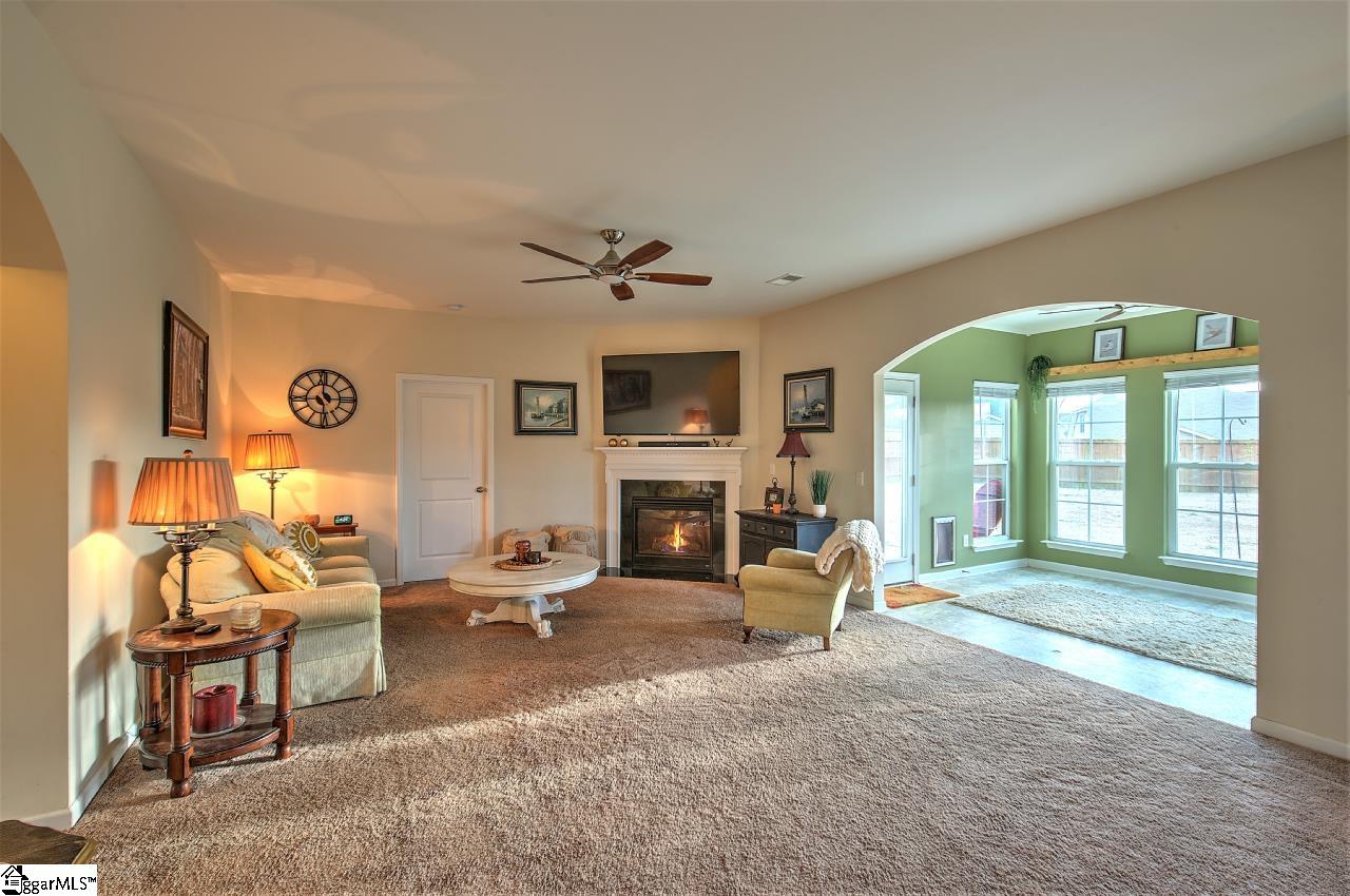 14 Remus Way Simpsonville, SC 29681 - Photo 13 of 35 Gallery Image 13