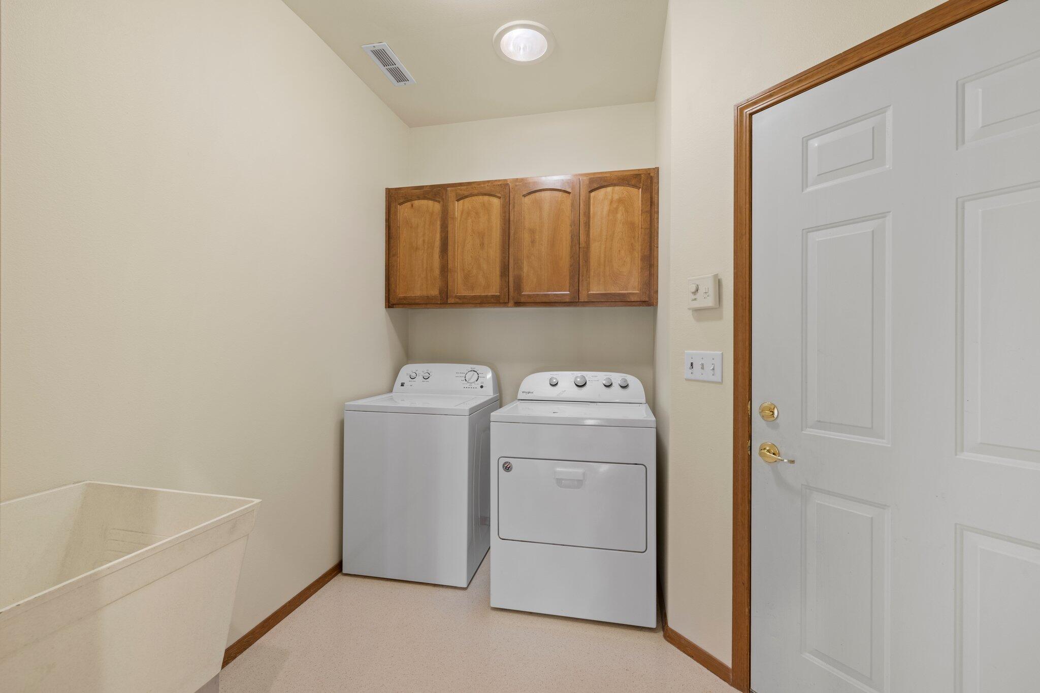 730 River Rock Road Ashland, OR 97520 - Photo 23 of 42 32-web-or-mls-WCI_9866