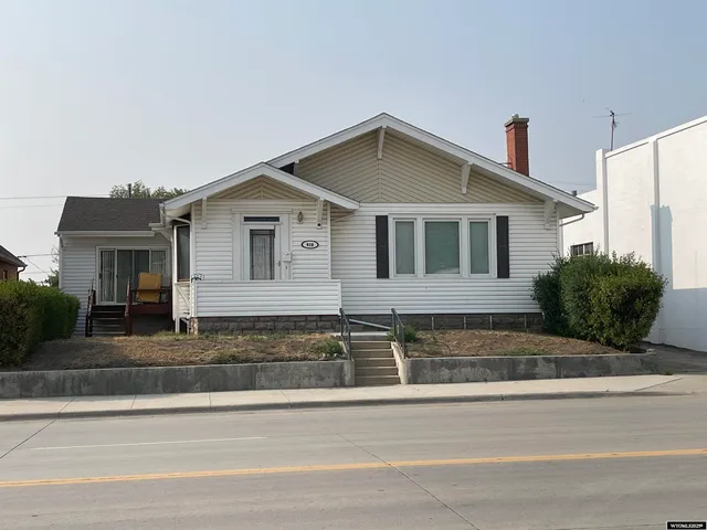 $239,000 | 618 West Spruce Street, Rawlins, WY 82301