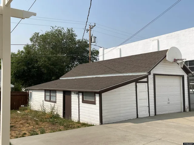 $239,000 | 618 West Spruce Street, Rawlins, WY 82301