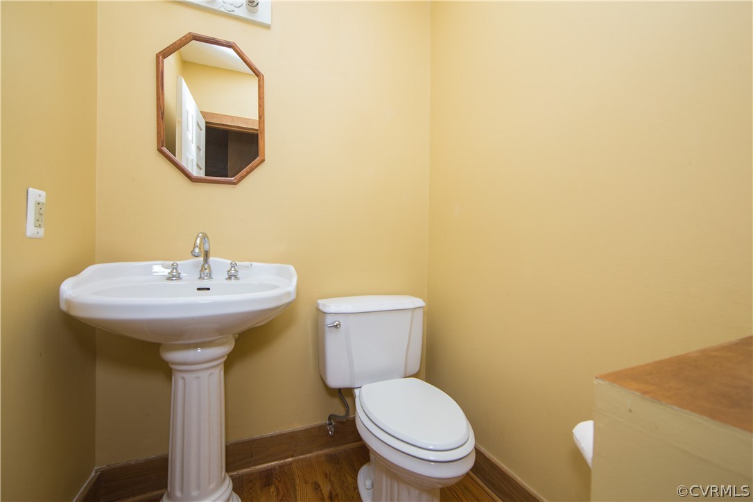 142 Social Hall Road New Canton, VA 23123 - Photo 15 of 46 Gallery Image 15