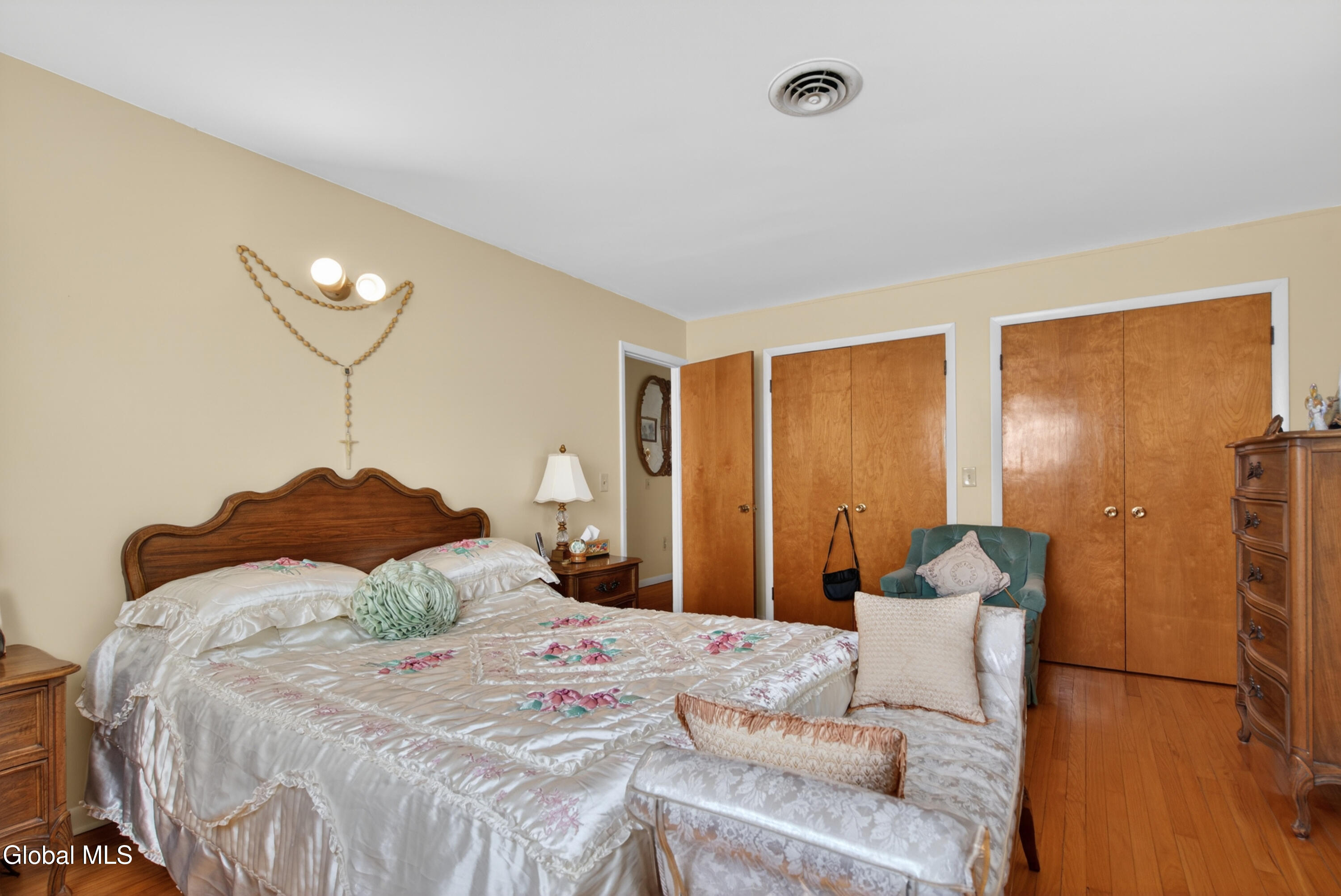 20 Willow Street Rotterdam, NY 12306 - Photo 14 of 32 19-20 WILLOW-23