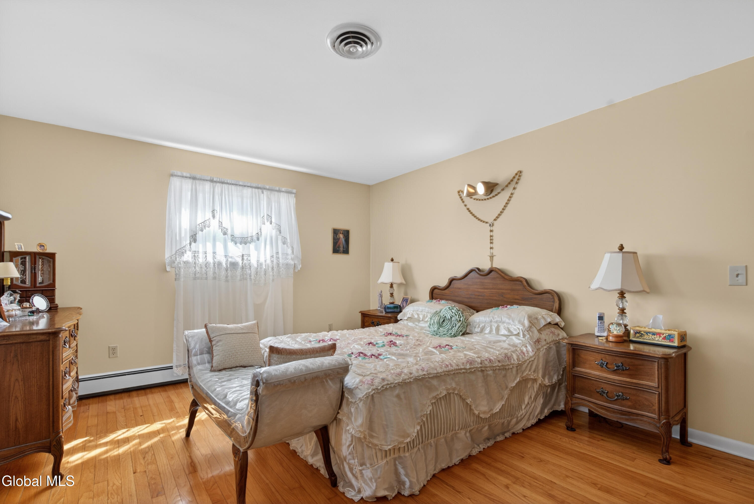 20 Willow Street Rotterdam, NY 12306 - Photo 15 of 32 20-20 WILLOW-22