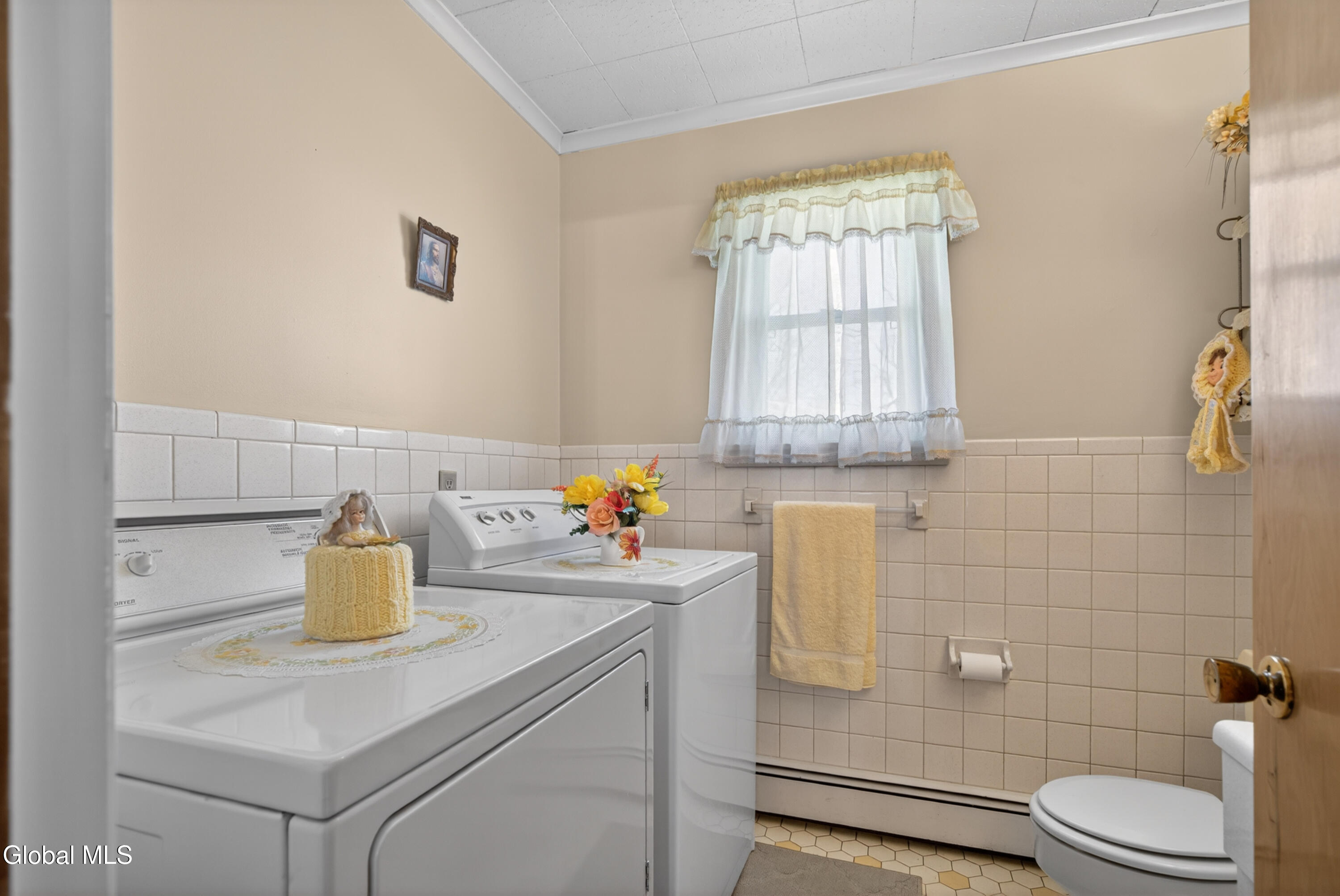 20 Willow Street Rotterdam, NY 12306 - Photo 22 of 32 16-20 WILLOW-26
