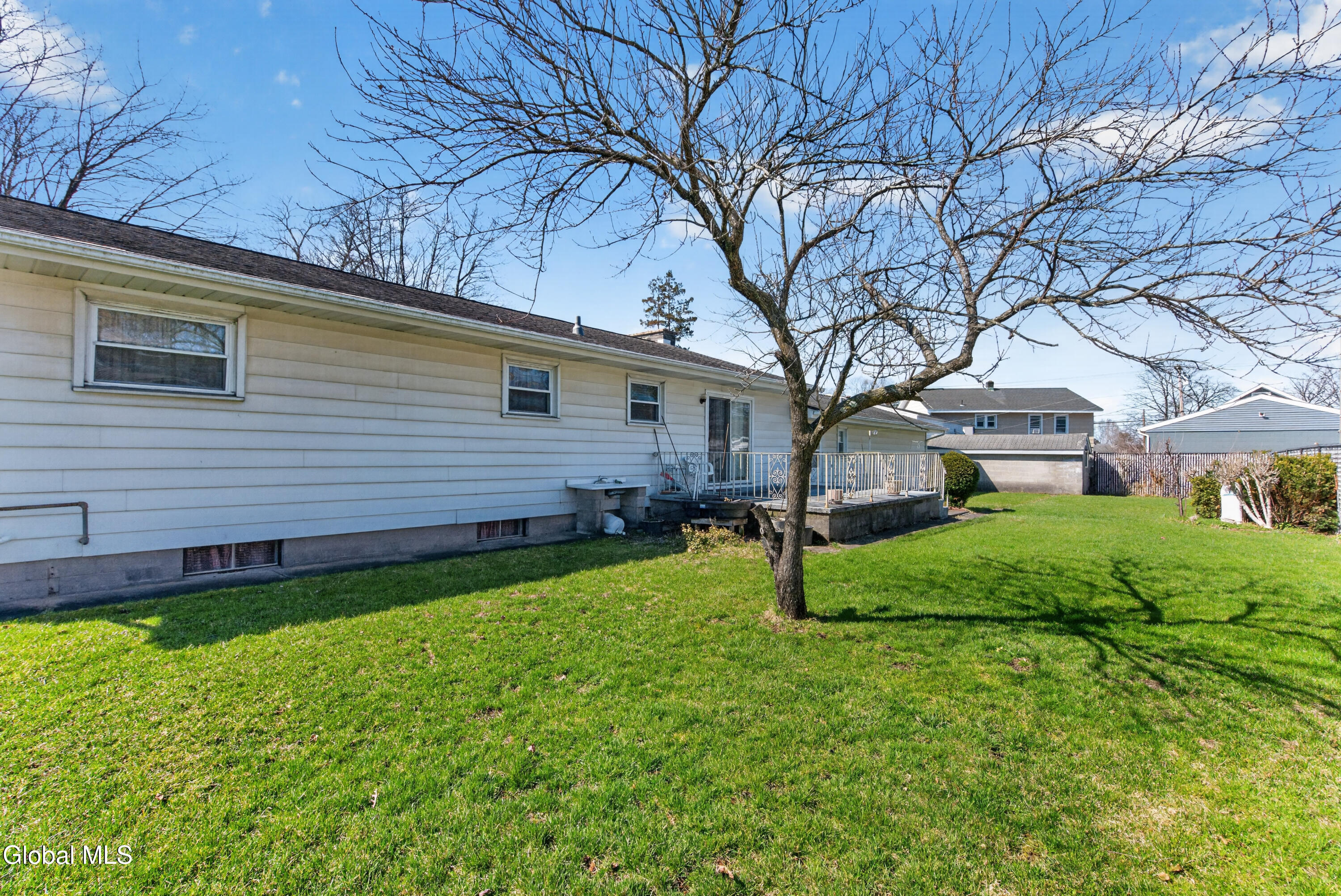 20 Willow Street Rotterdam, NY 12306 - Photo 28 of 32 36-20 WILLOW-6