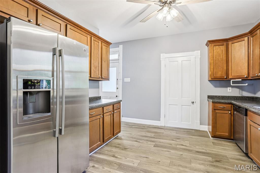 122 West 1st Street Trenton, IL 62293 - Photo 12 of 31