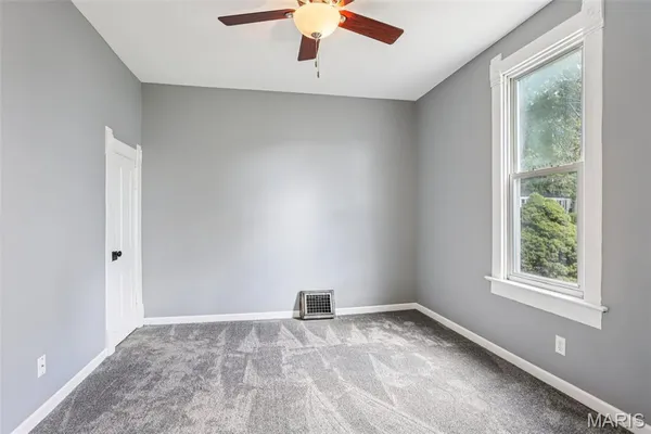 $163,500 | 122 West 1st Street, Trenton, IL 62293