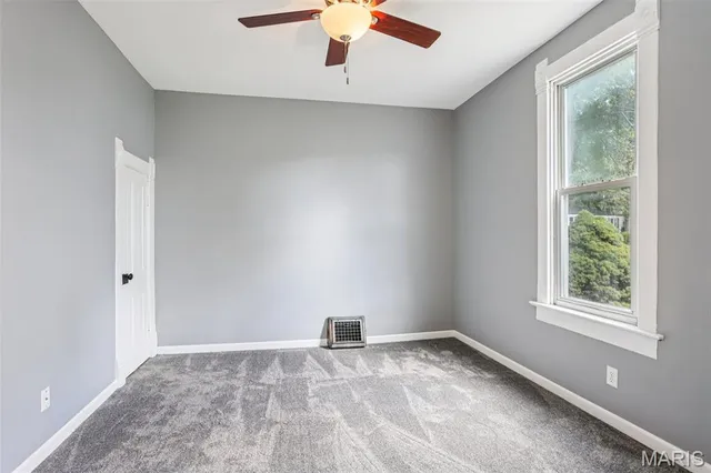 $169,900 | 122 West 1st Street, Trenton, IL 62293