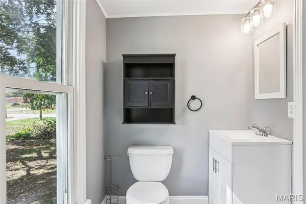 $163,500 | 122 West 1st Street, Trenton, IL 62293