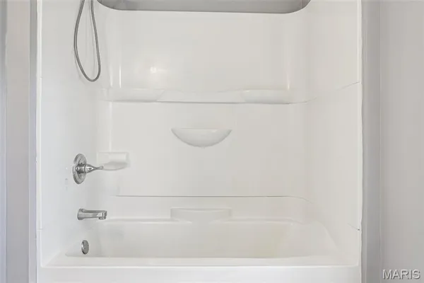 $163,500 | 122 West 1st Street, Trenton, IL 62293