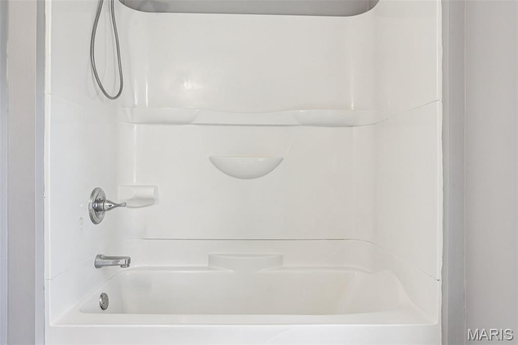 122 West 1st Street Trenton, IL 62293 - Photo 19 of 31