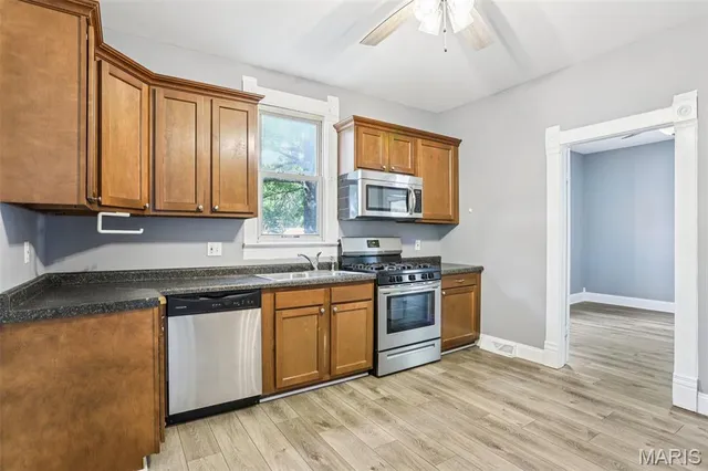 $169,900 | 122 West 1st Street, Trenton, IL 62293