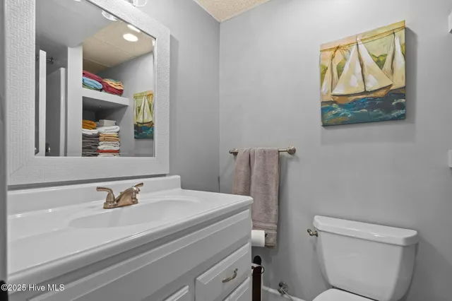 $810,000 | 176 Simmons Drive, West End, NC 27376