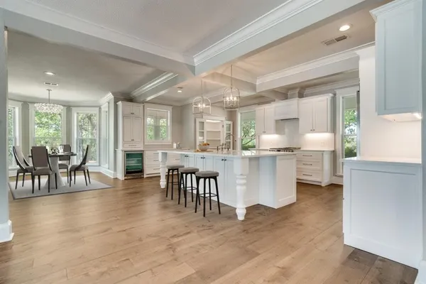 $1,250,000 | 10501 County Road 1016, Burleson, TX 76028