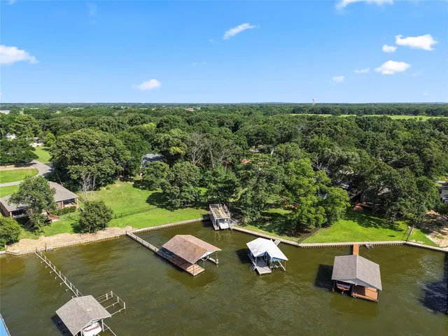 $575,000 | 323 Dyer Circle, Payne Springs, TX 75156