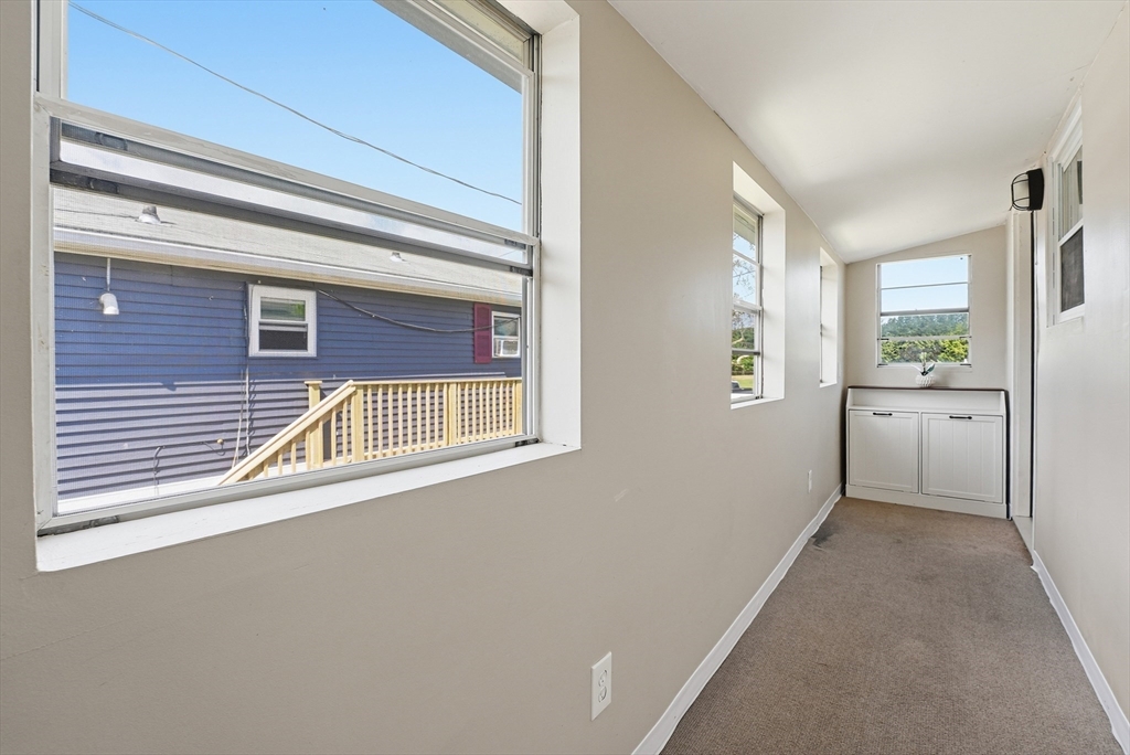 445 Old Field Road Chicopee, MA 01013 - Photo 19 of 39